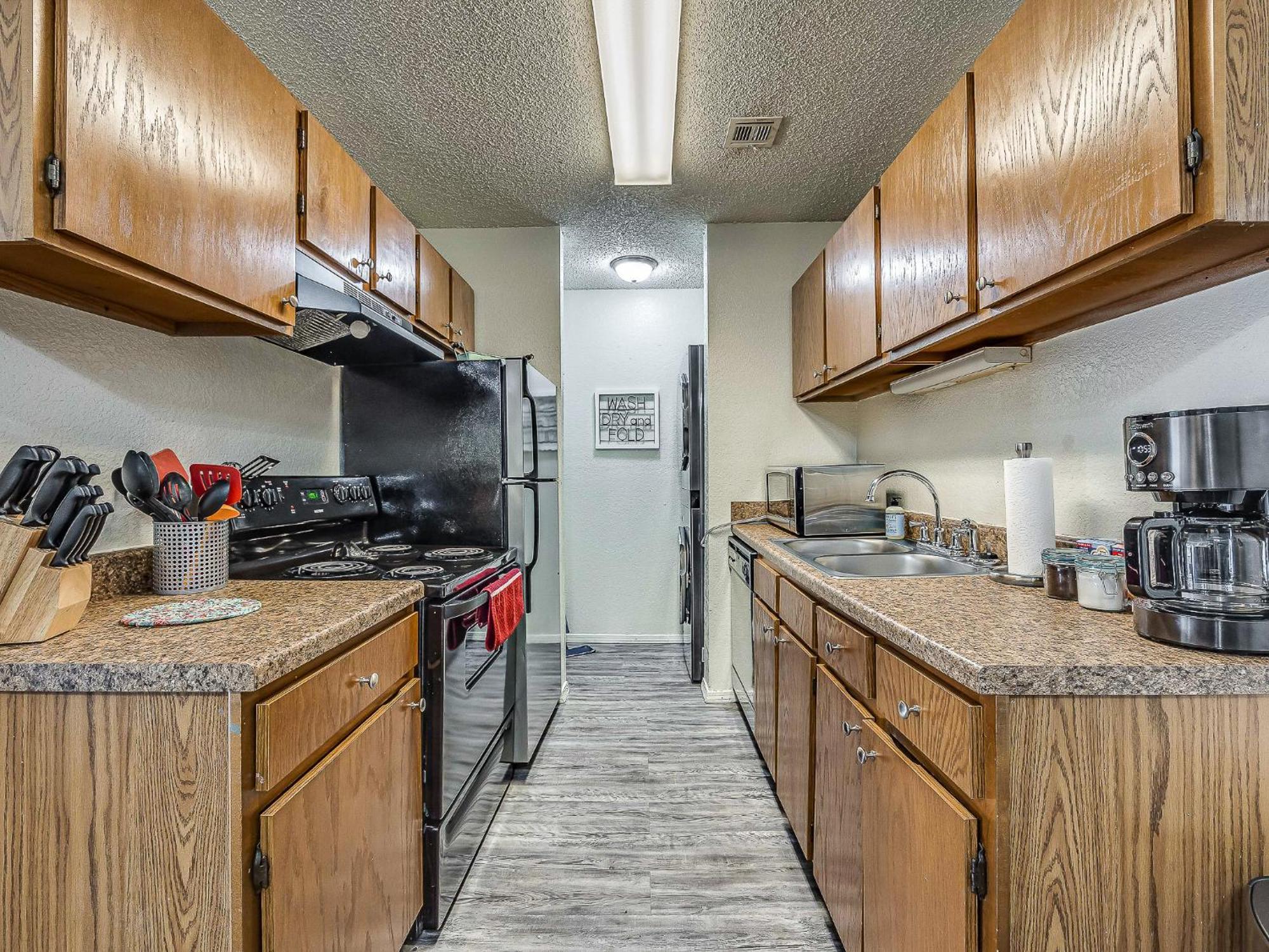 Ou Sooner, Pool & Gym, Bbq, Netflix, 100Mb Internet, Lg Washer & Dryer, Close To Ou! Norman Luaran gambar